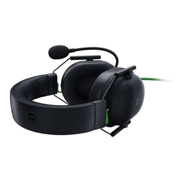 Razer BlackShark V2 X Gaming Headset - detail microfoon en kabel